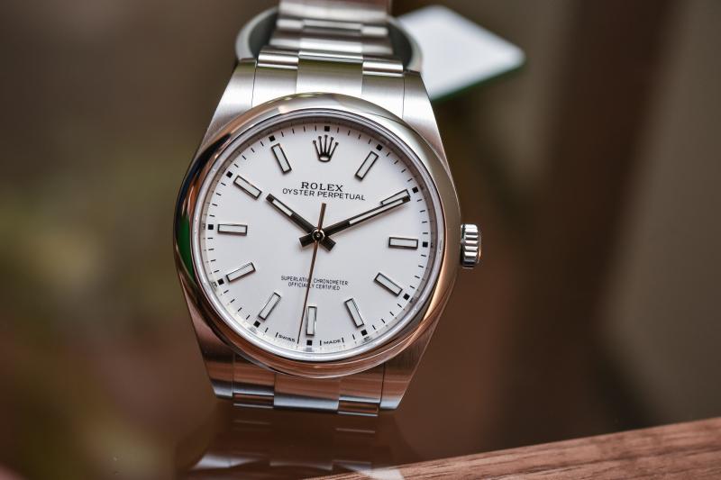 Name:  Rolex-Oyster-Perpetual-39-ref-114300-White-Dial-Baselworld-2018-4.jpg
Views: 1153
Size:  38.6 KB
