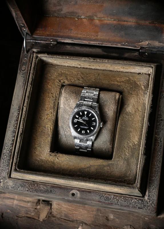 Name:  MadeWorn-Engraved-Rolex-watch-19.jpg
Views: 169
Size:  79.6 KB